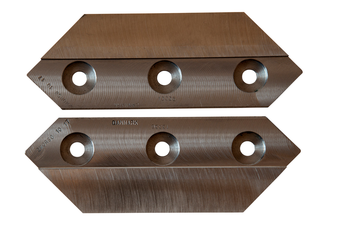 1 set of Reversible Knives